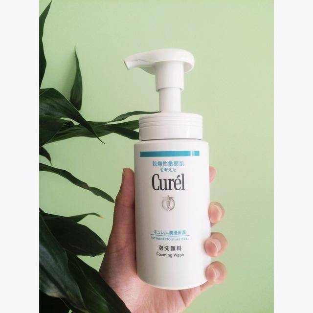 hnsw水杨酸氨基酸洗面奶怎么样,ylnba茵芭氨基酸洗面奶怎么样