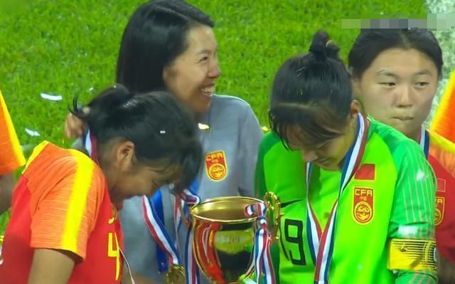 昔日孙雯带领中国女足的精彩视频,铿锵玫瑰中国女足孙雯