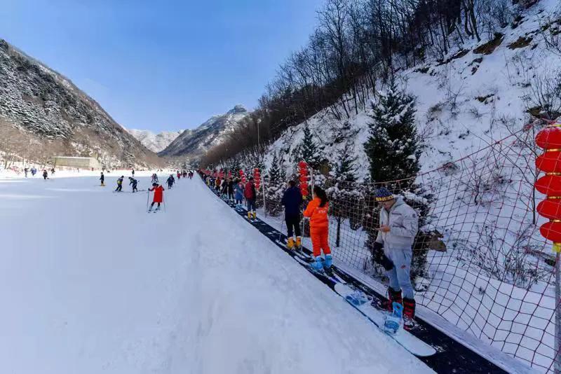 翠华山冰雪乐园,冬季翠华山游园攻略