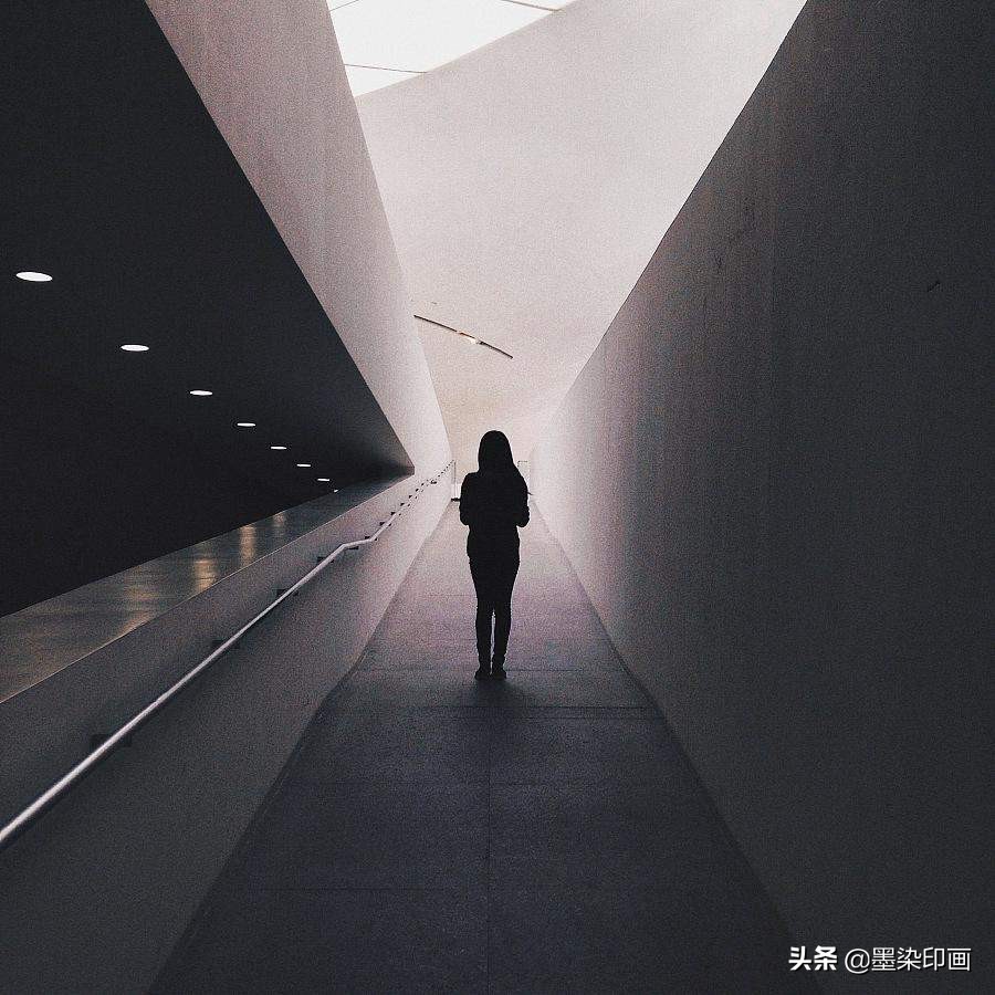 手机摄影拍出大片的感觉的方法,怎样拍出简单又高级的手机摄影