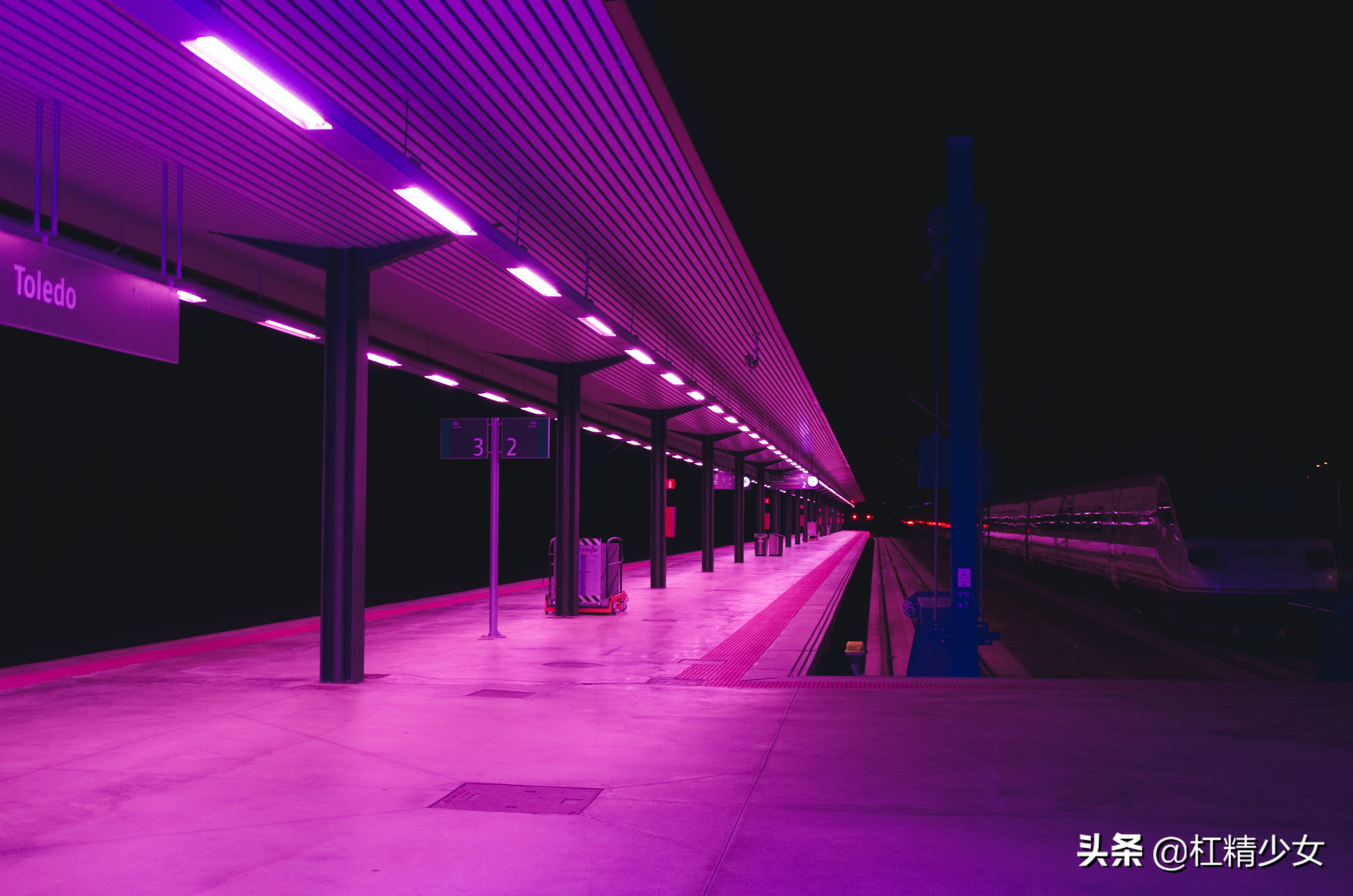 虎牌保温杯和象印保温杯哪个更好,虎牌保温杯和普通保温杯的区别