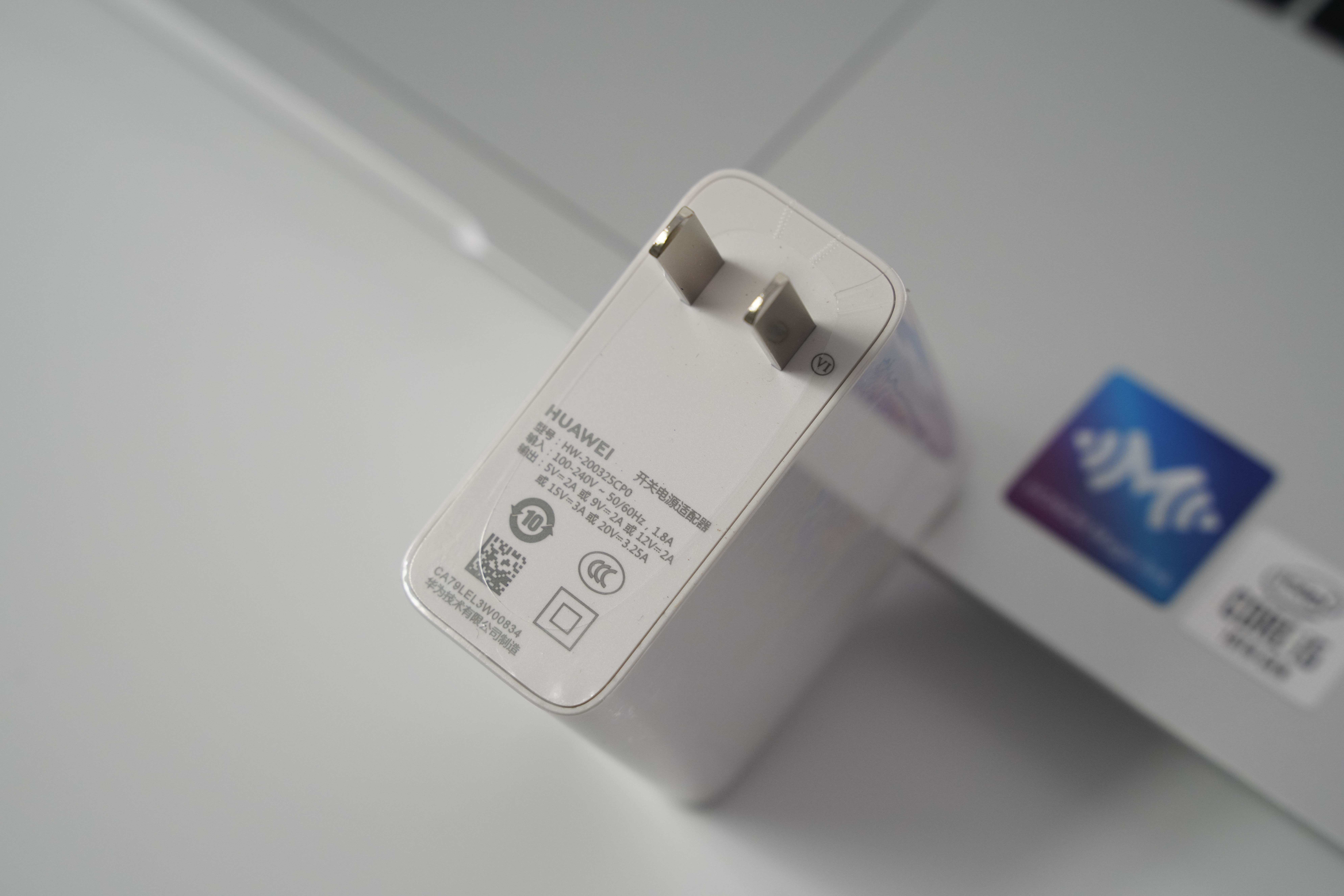 光荣magicbookpro2020拆机,光荣magicbookpro2020版拆解