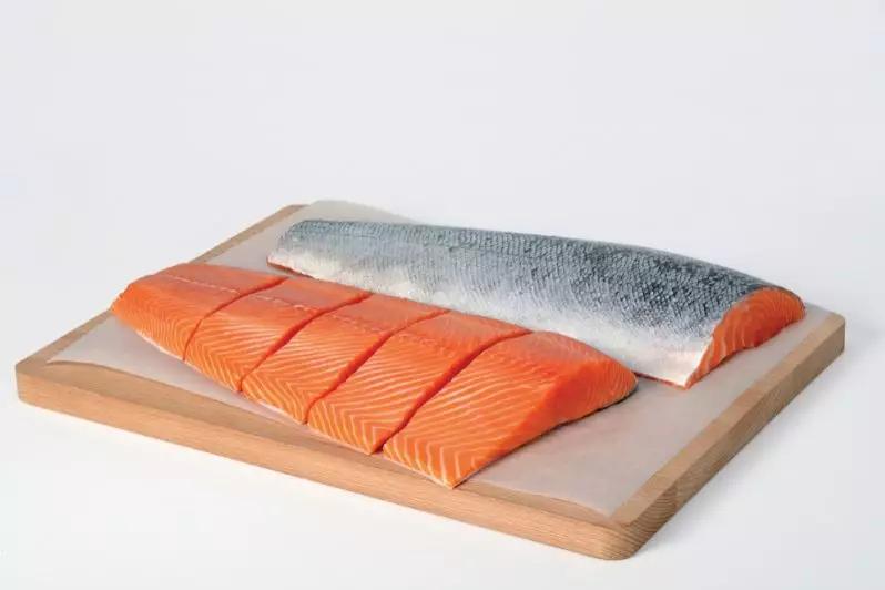 三文鱼新冠病毒疫情最新,深海市场的三文鱼带有新冠病毒