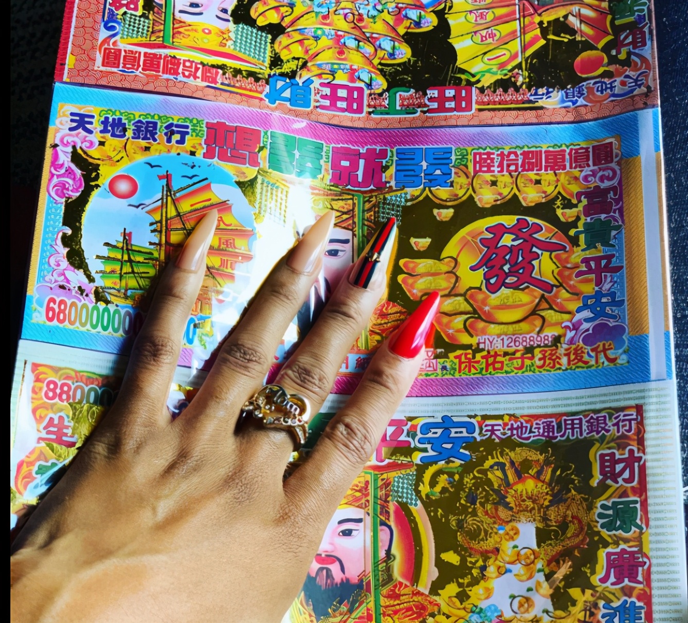 中国尿盆在美国高价热卖！放红酒当果盘，外国人这么好骗吗哈哈哈