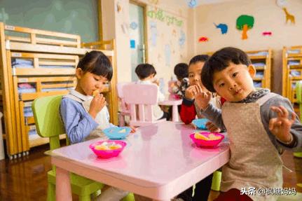 小孩胃火旺积食一日三餐食什么好,2岁多宝宝积食快速解决方法