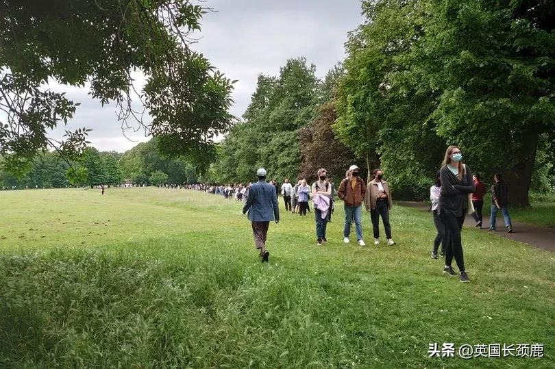 *锁封**有望在7月5日结束！英国各地大型接种点投入使用