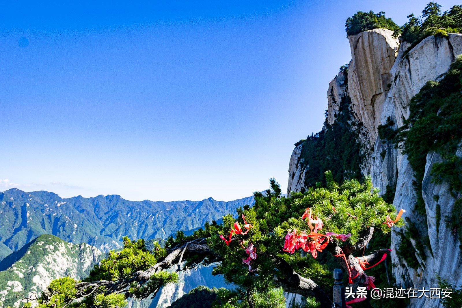 登华山攻略爬华山的过程,体验了一回登华山的艰辛和不易