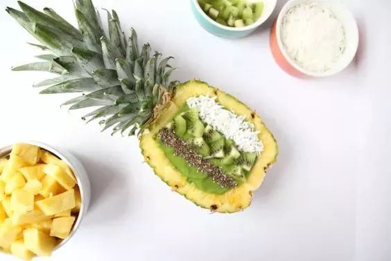 玉米棒子插水里，7天冒出小森林