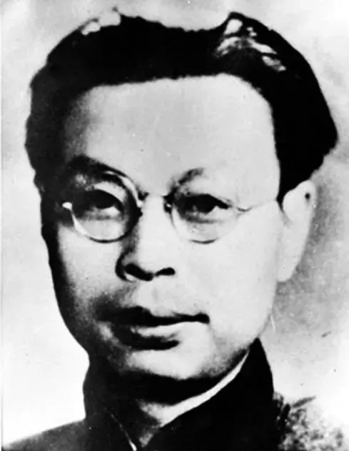 《永不消失的电波》原型，死守秘密的地下*党**，死前高呼毛主席万岁！