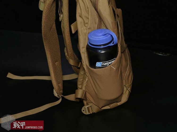 好用才是真理——PECScorpion通勤背包使用简评