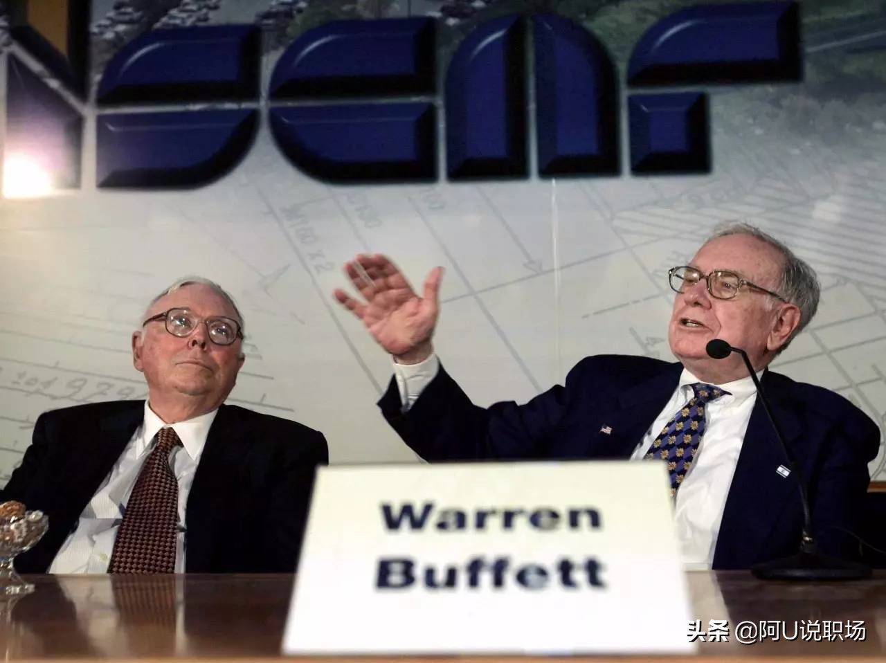 巴菲特和查理芒格的价值投资秘诀,巴菲特和查理芒格谈投资