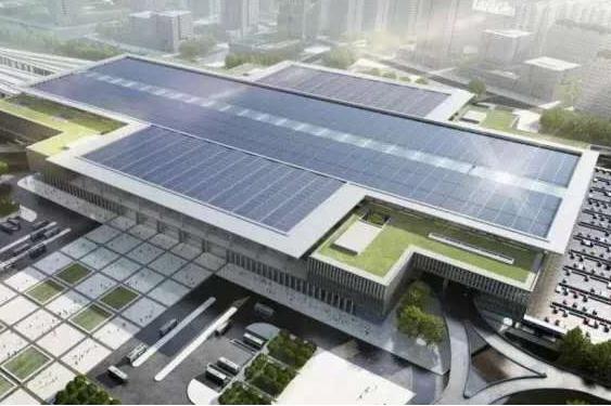 面积相当于一个国际标准的足球场,面积超过一个标准足球场