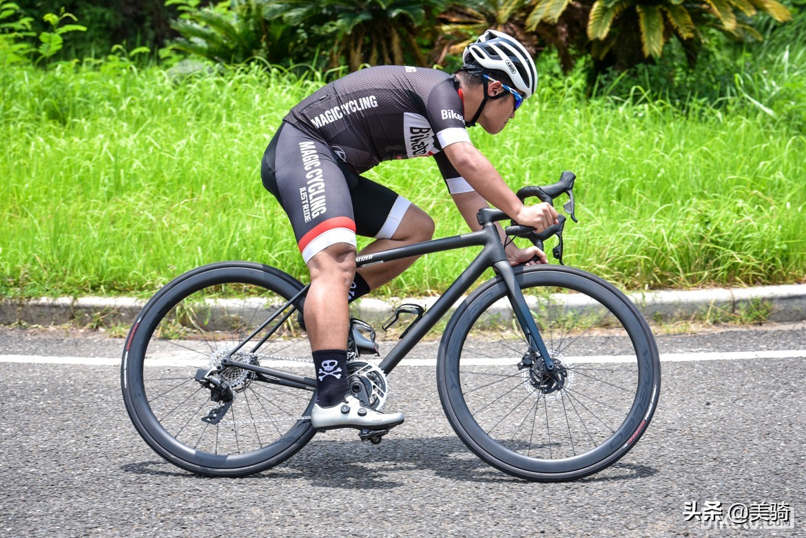 yoeleo优利奥多少钱,优利奥轮组怎么样