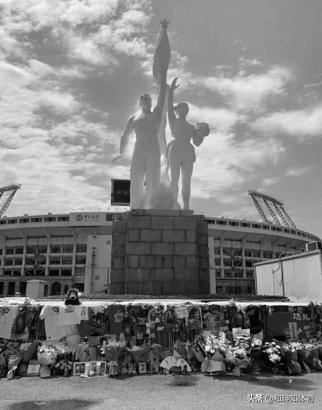 祭奠那些流逝的青春,祭奠那些死去的青春