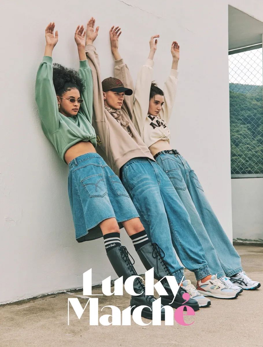 今年流行的露脚袜,是不是现在都流行穿长袜不露脚踝