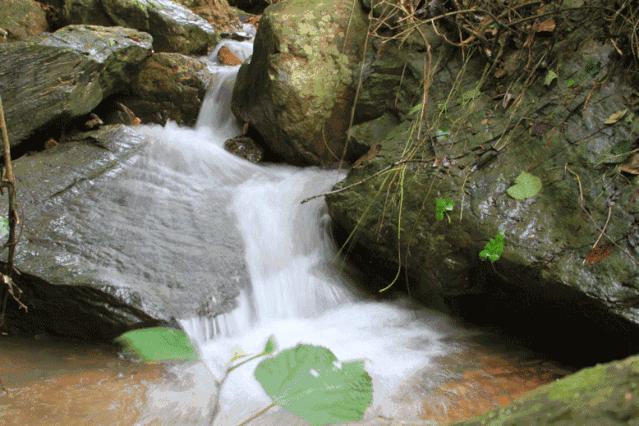 天热适合到成都哪里耍,成都周末耍水游玩推荐