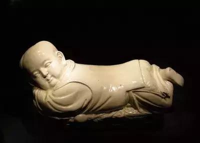 古代经典瓷枕,一枕清凉入梦来阅读