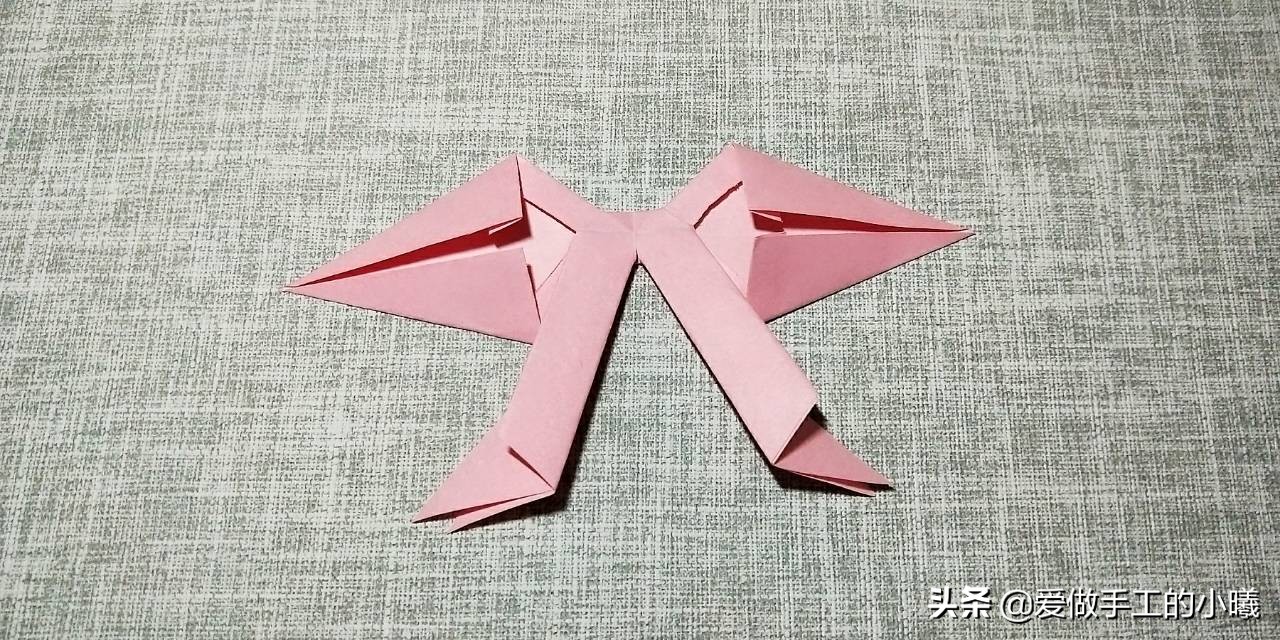 蝴蝶结手工折纸超简单正方形纸,可以戴在头上的折纸蝴蝶结怎么做