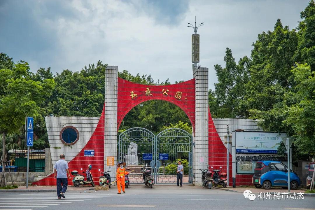 五菱螺蛳粉摆摊神车,五菱mini螺蛳粉