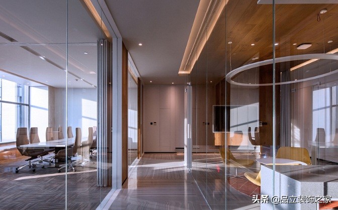 杭州办公玻璃隔断装修,杭州现代办公玻璃隔断介绍