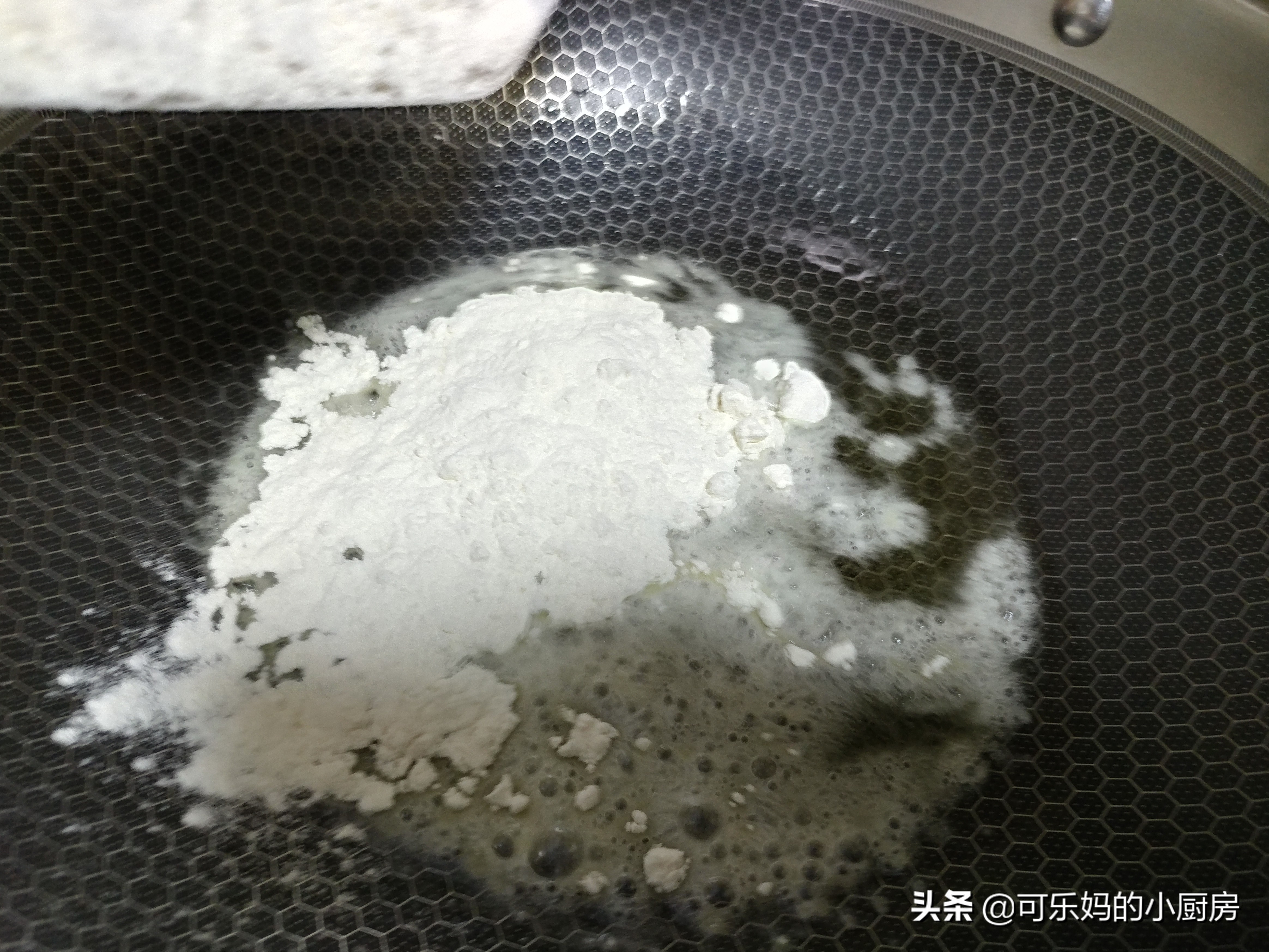 酥皮绿豆饼小吃,蛋挞皮酥皮绿豆饼