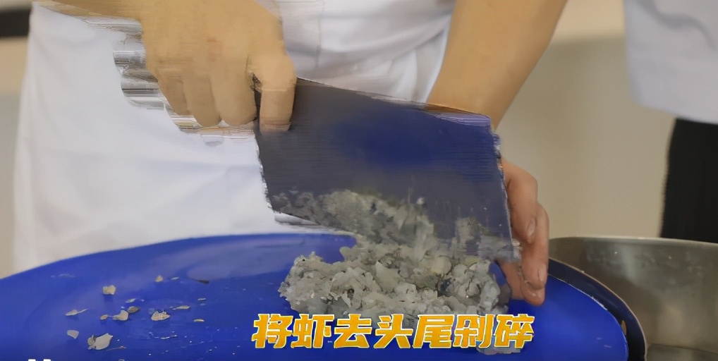 香煎芒果虾球,百香果芒果虾球做法