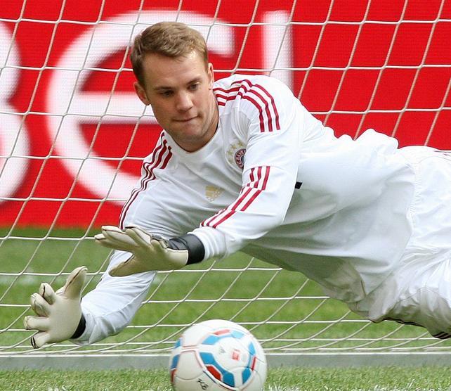 马竞门将奥布拉克和布冯,十大门将第一名布冯