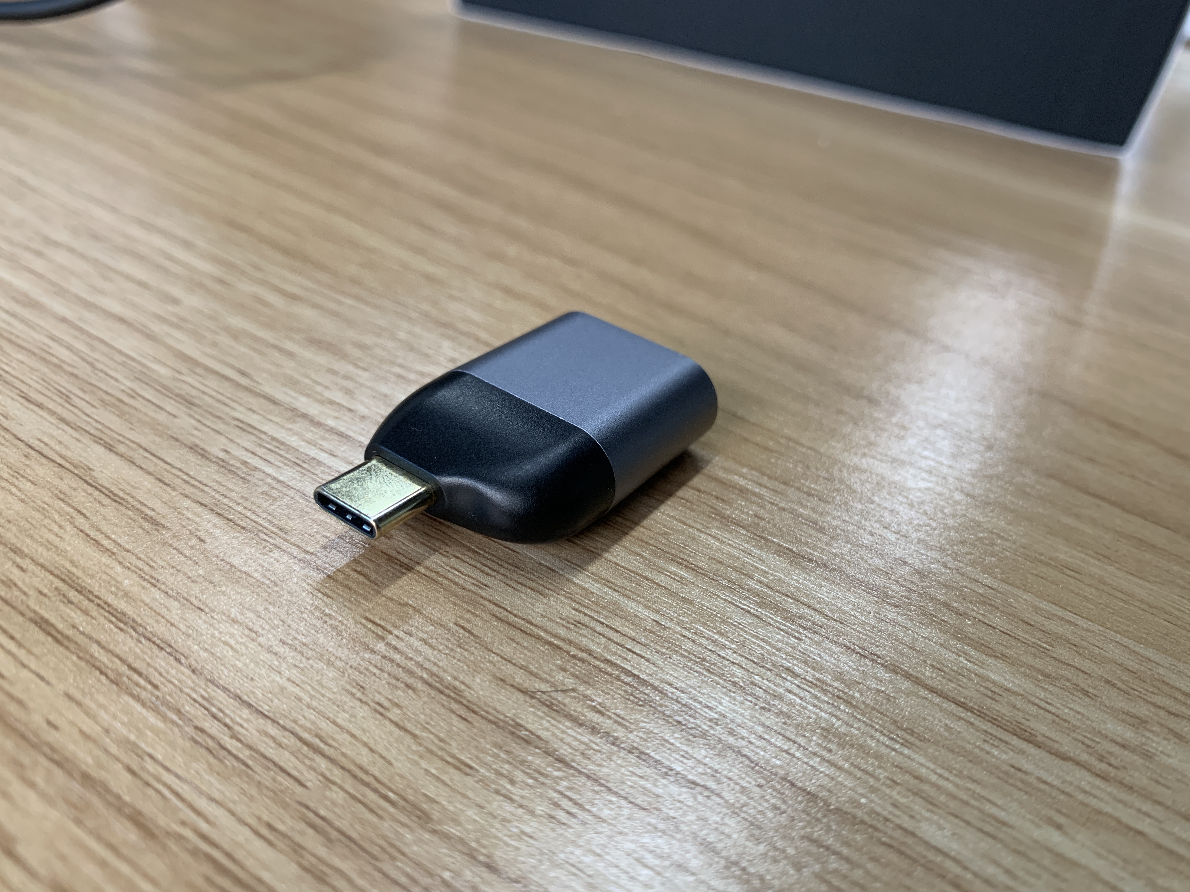 电脑无线投屏到投影仪免费软件,台式电脑连接投影仪投屏怎么操作