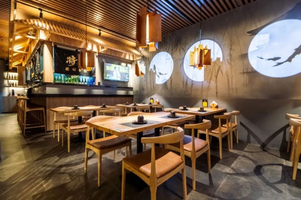 新晋匠心手作日料店！雪糕口感蓝鳍金枪鱼刺身、飙烟5A和牛…