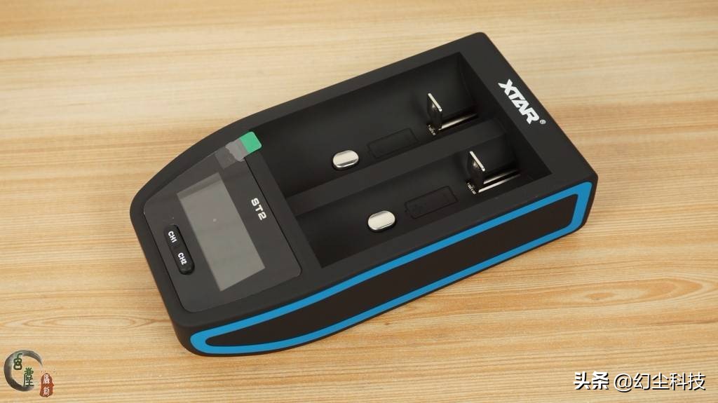 xtar18650锂电池充电器使用说明,xtar18650锂电充电器