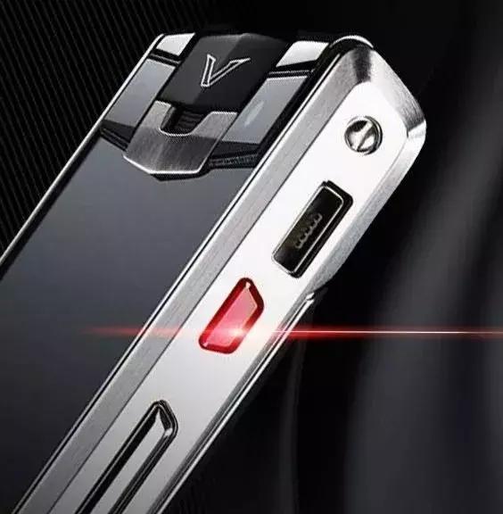 价值18.6万的手机，真的是一台内核「合格」的手机吗？