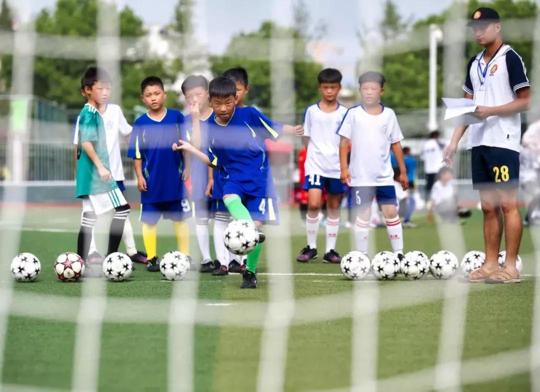 安徽阜阳足球夏令营,阜阳校园足球夏令营