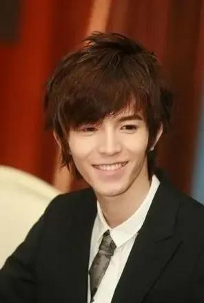 郭敬明玄幻小说爵迹,郭敬明写的小说爵迹