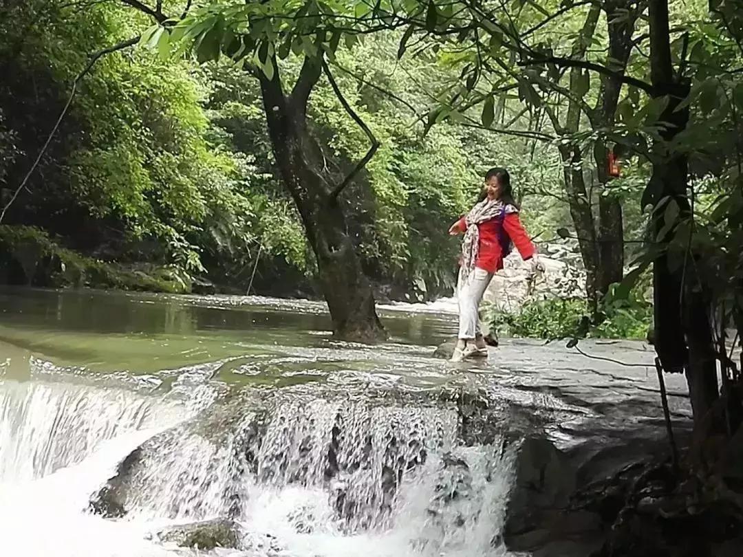 五一小长假怎么拍照,五一教妈妈出游拍照