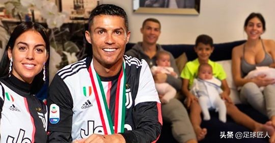 迷你罗和c罗秀肌肉,c罗与迷你罗训练视频