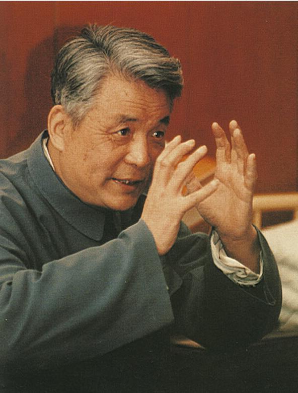 邓稼先受到核辐射后的医治,杨振宁问邓稼先原子弹