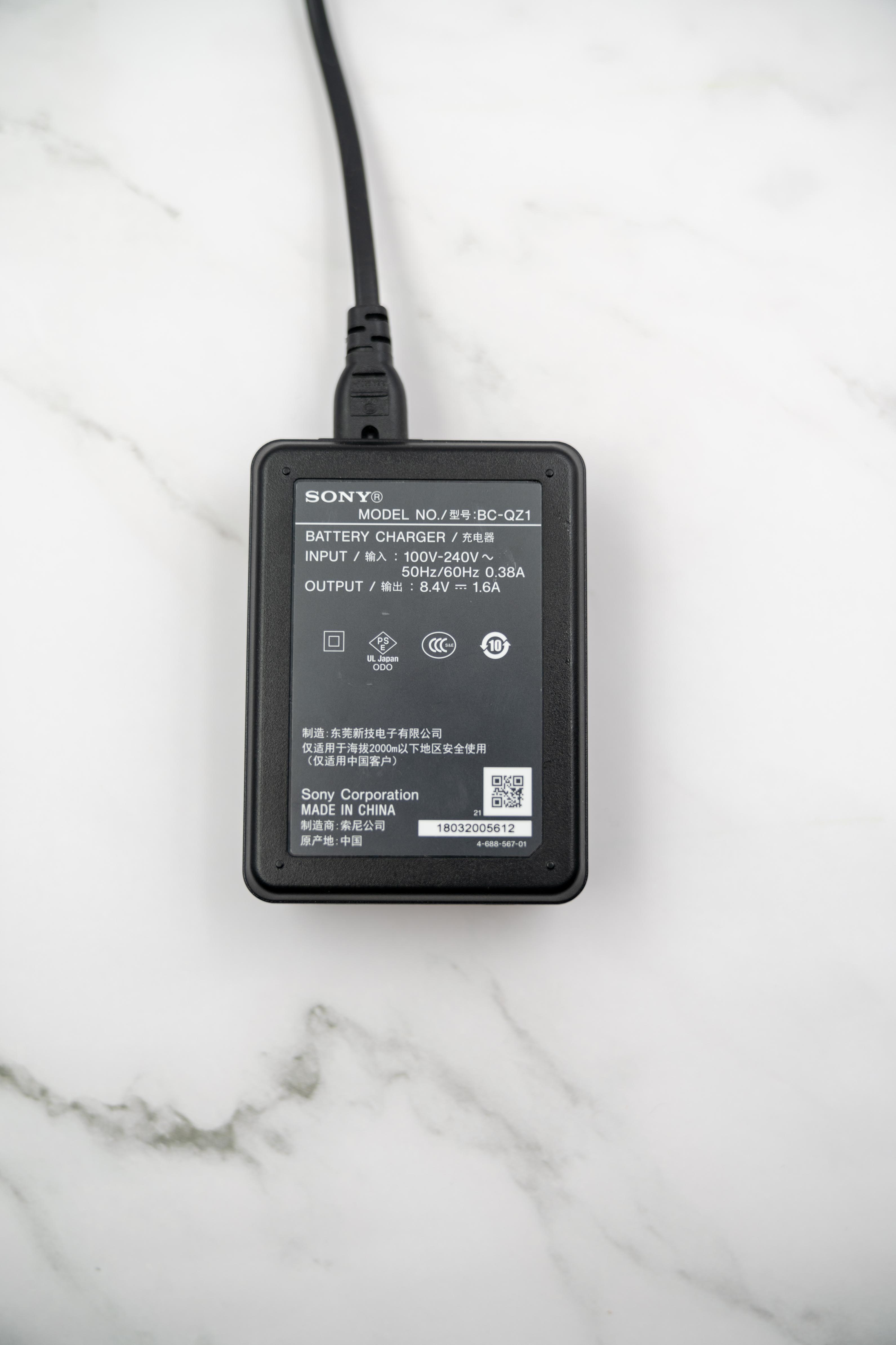 艾斯特ISDTNP2索尼相机快速充电的另一种座充选择