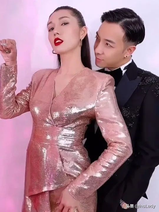 抖音最火夫妻档，2年圈粉4600万，10小时带货破3亿，怎么做到的？