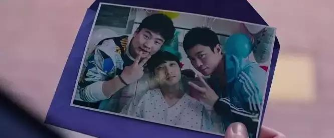 这部韩国性喜剧，笑过之后是悲凉