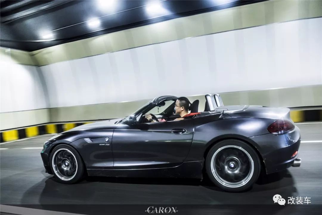 极速巅峰宝马z4性能改装,宝马z4直列六缸改排气