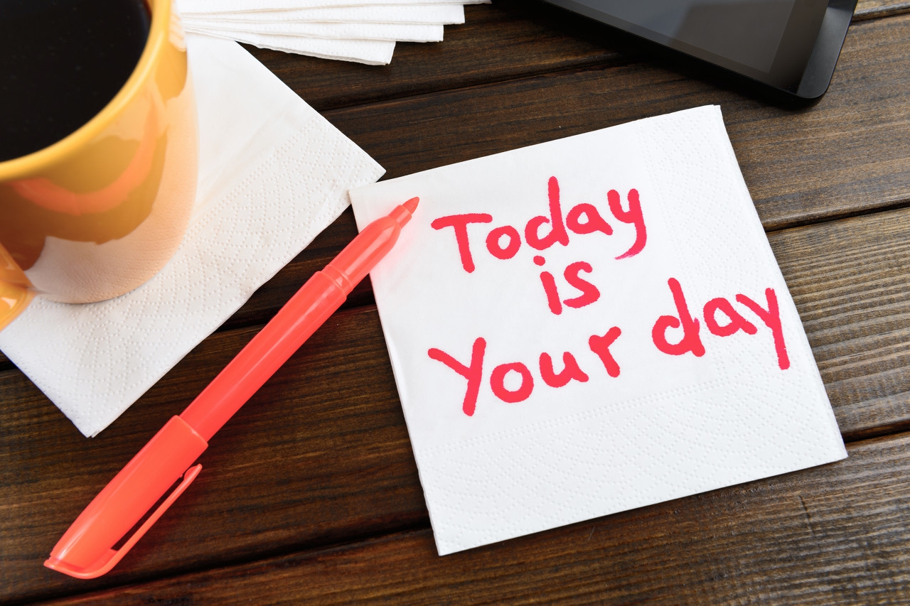 外企面试要求简单的英语自我介绍,外企面试自我介绍英文