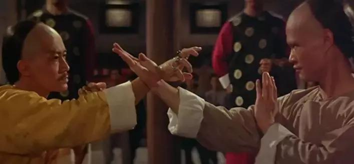 僵尸道长第二部向英叔林正英致敬,林正英从龙套到僵尸道长118部混剪