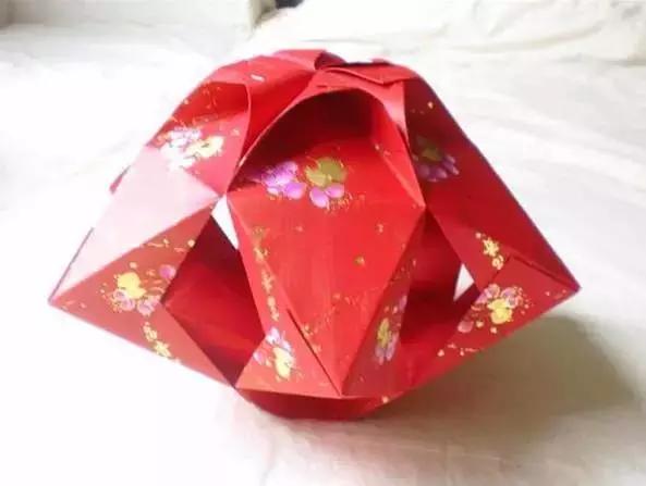 灯笼买回家红红火火过大年,红红火火过大年大红灯笼高高挂