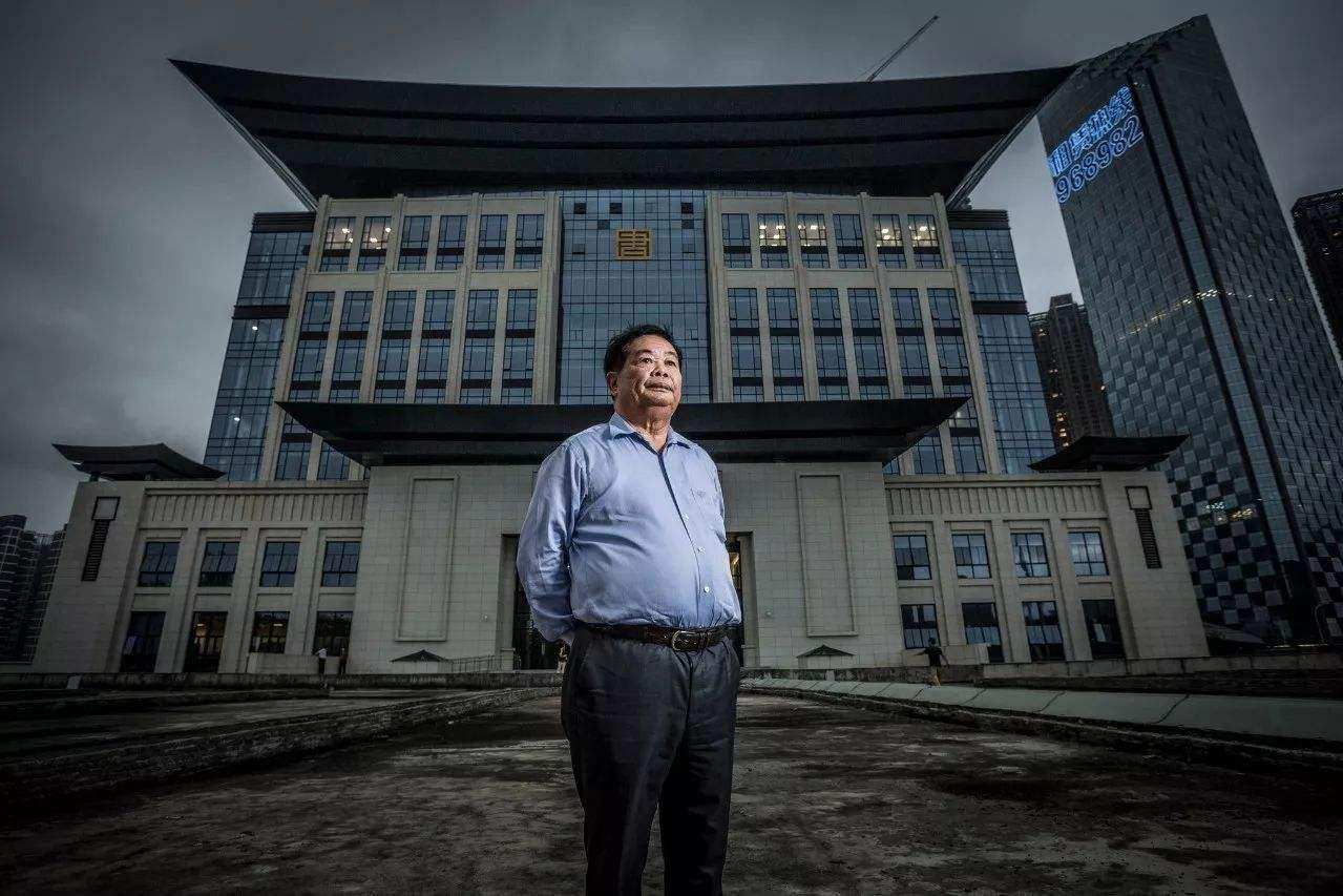 曹德旺评价潘石屹,曹德旺评价潘石屹夫妇小聪明