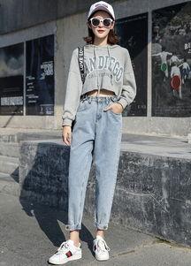 牛仔裤的类型女,一款适合任何腿型的牛仔裤