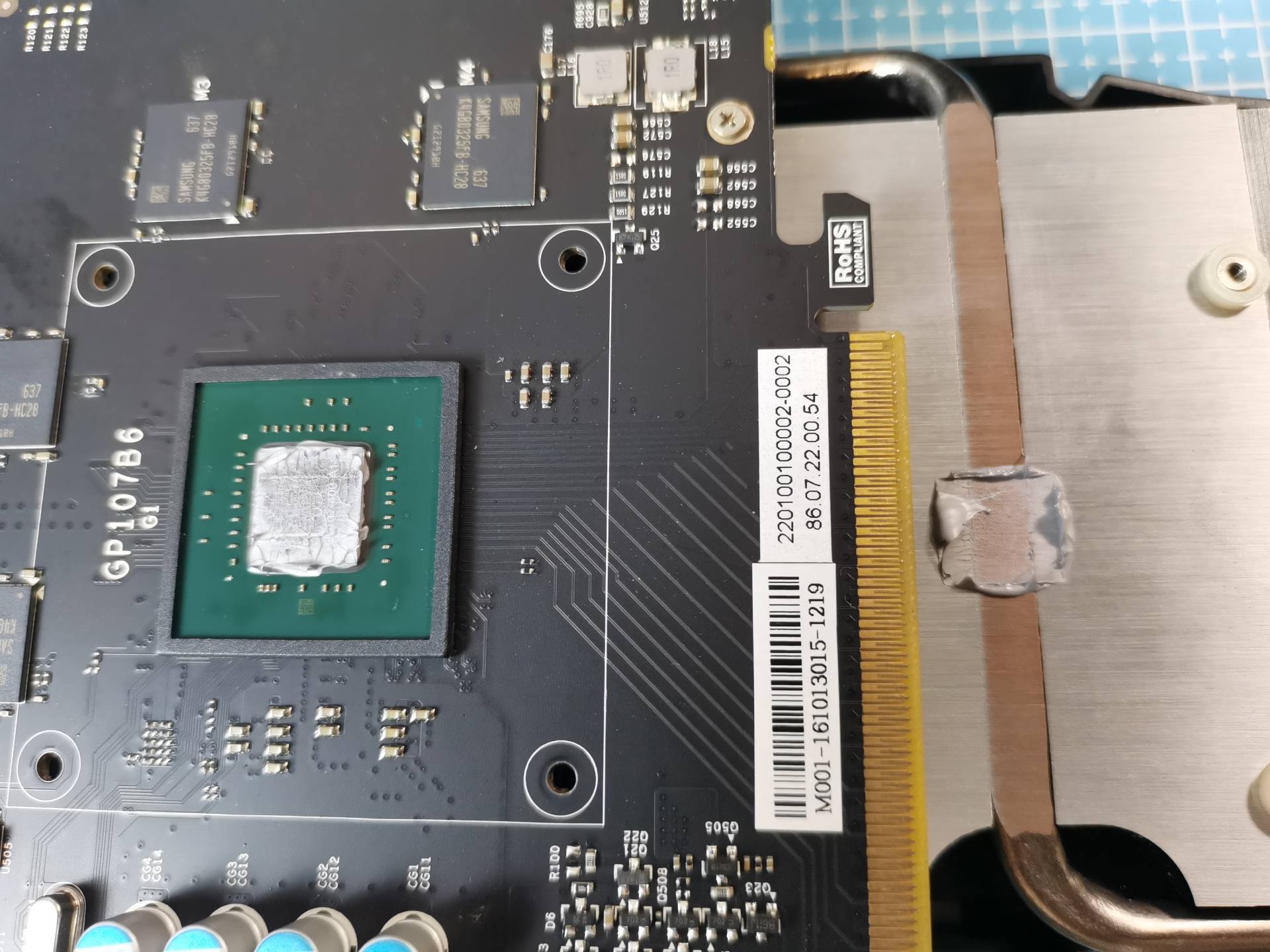 单风扇显卡换硅脂,显卡换风扇还是换硅脂好