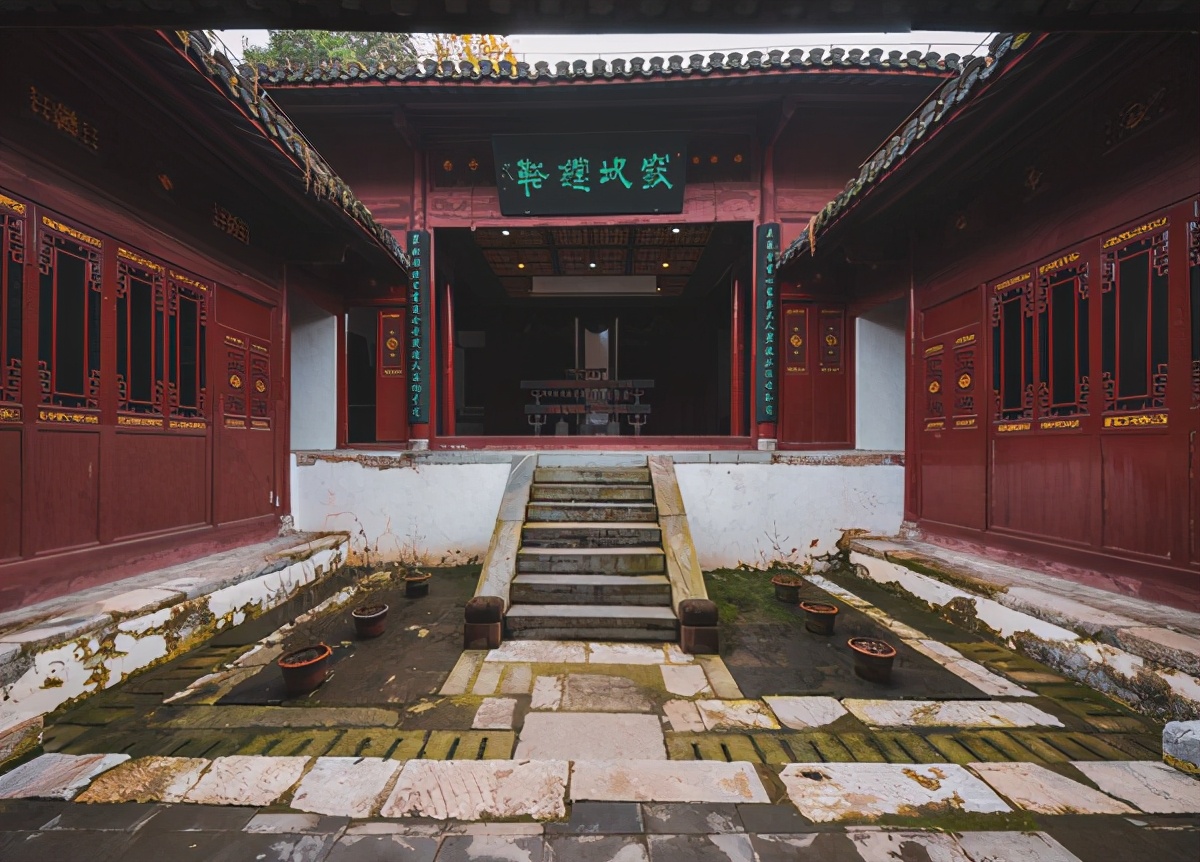 江西旅游攻略三天自由行攻略,江西三天两夜自由行旅游攻略