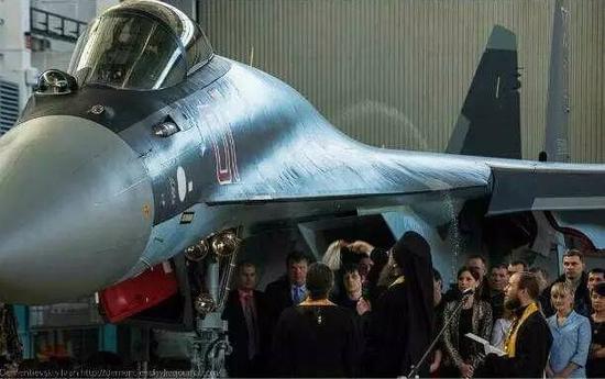 苏35战斗机是买俄罗斯的吗,俄罗斯交付了48架苏35战斗机