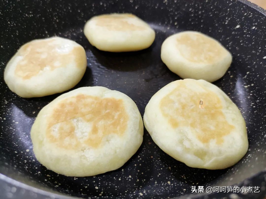不用开酥的软皮绿豆饼,又酥又不油的绿豆饼