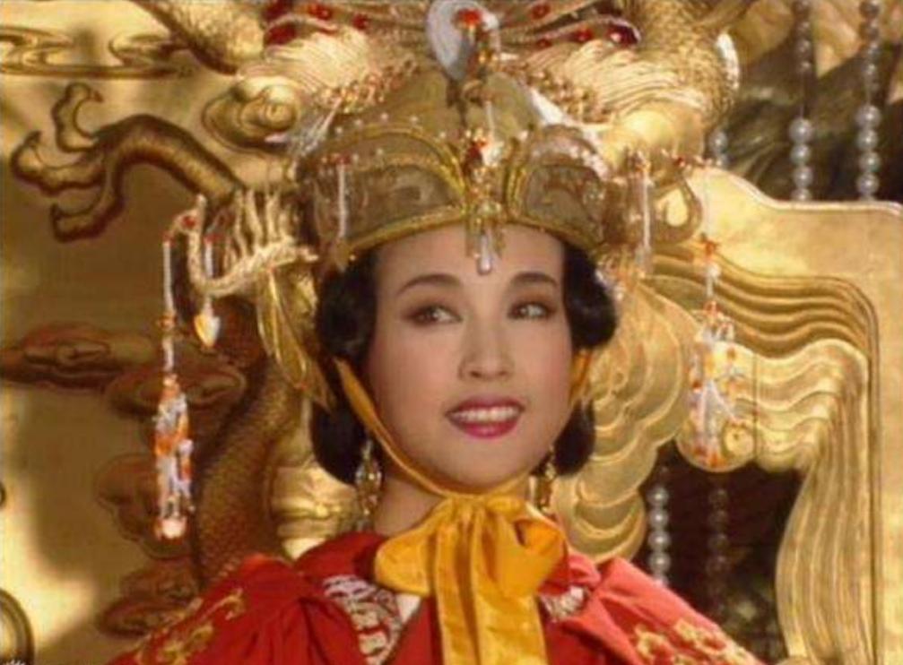 一代女皇武则天无字碑之谜,在无字碑上对武则天作全面评价